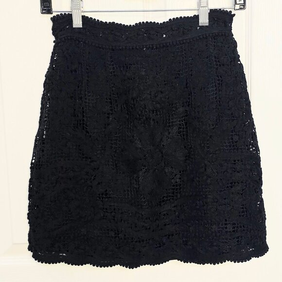 Dolce & Gabbana Crochet Lace Mini Skirt - Picture 5 of 10